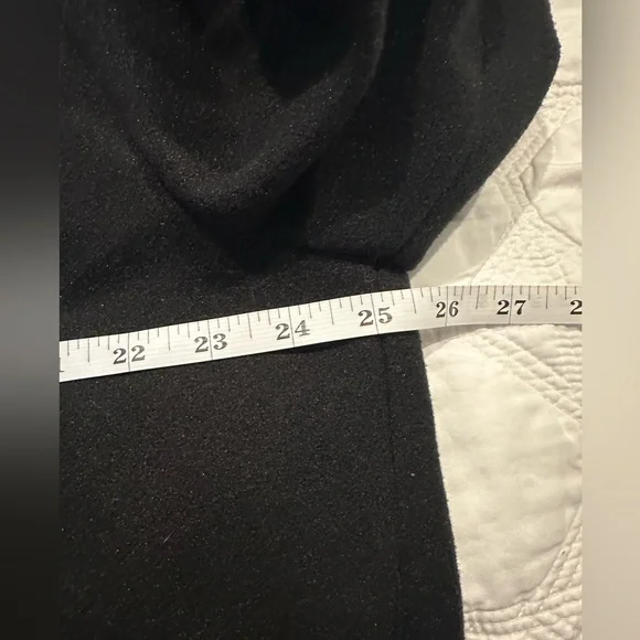 Lioness Elegant Black Faux Fur Collar Coat - Picture 6 of 9